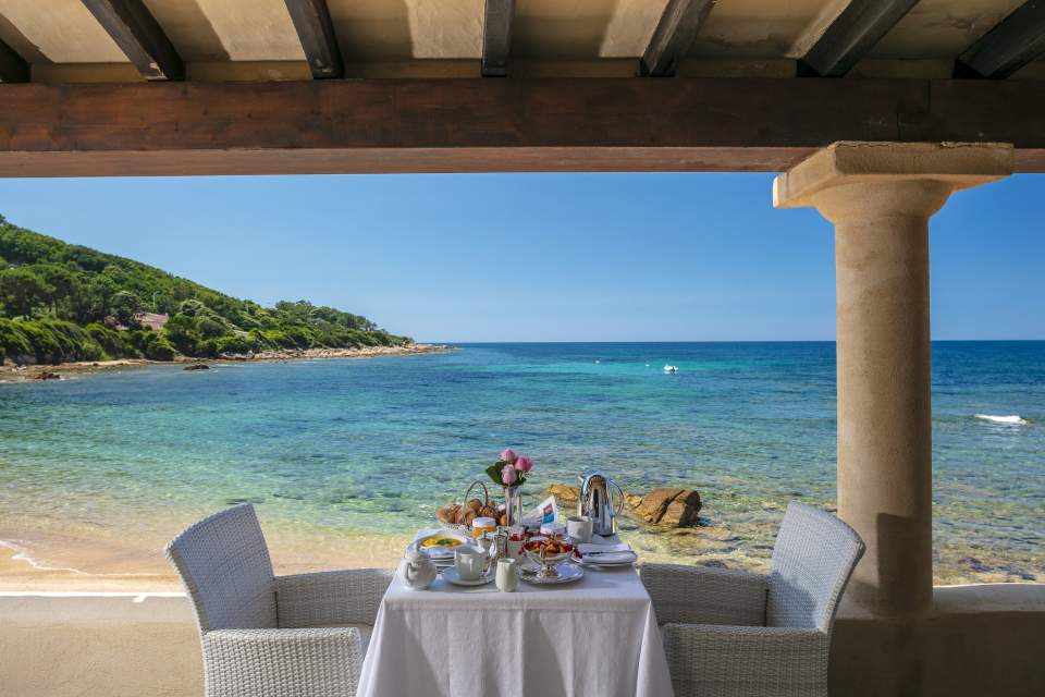 Pool le maquis hotel in Corsica